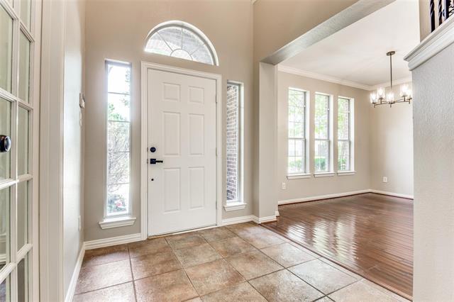 Foto del edificio - 15704 Grove Crest Dr