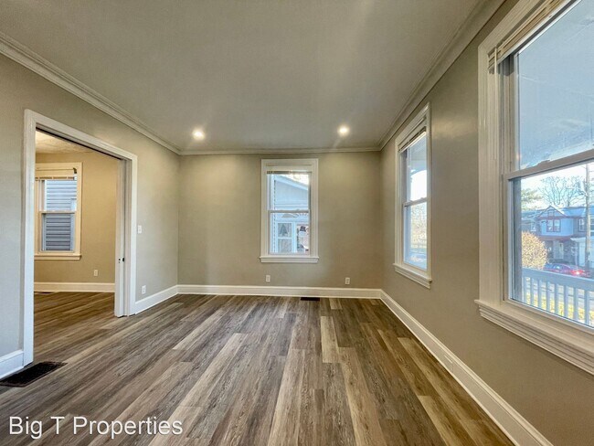 Building Photo - 4 br, 2 bath House - 3013 N Washington Street