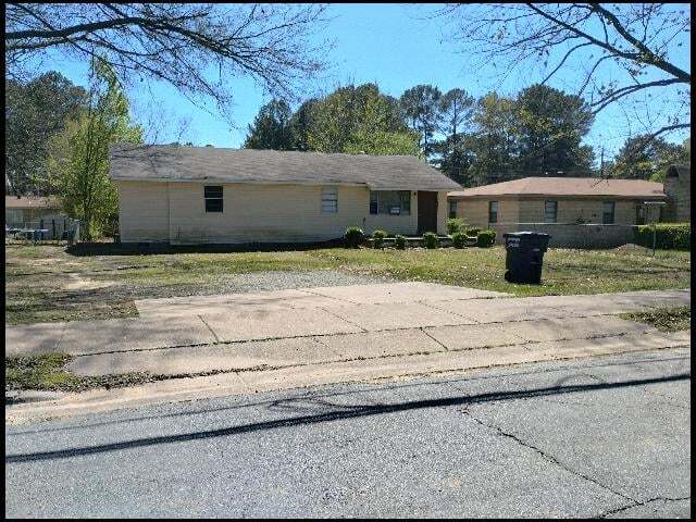 Building Photo - 1511 Madden Rd