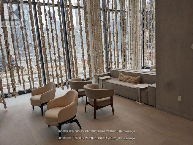 Photo du bâtiment - 55 Cooper St