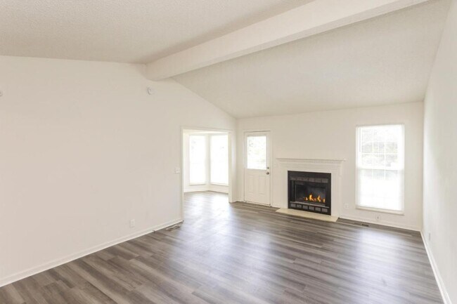 Building Photo - 3104 Kinwood Dr