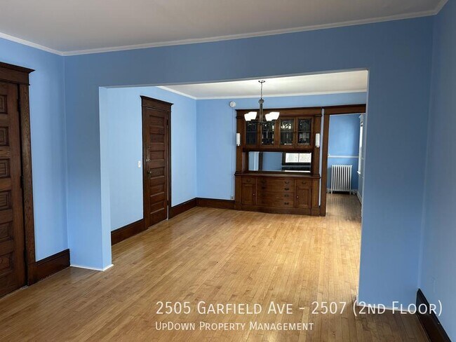 Building Photo - 2505 Garfield Ave