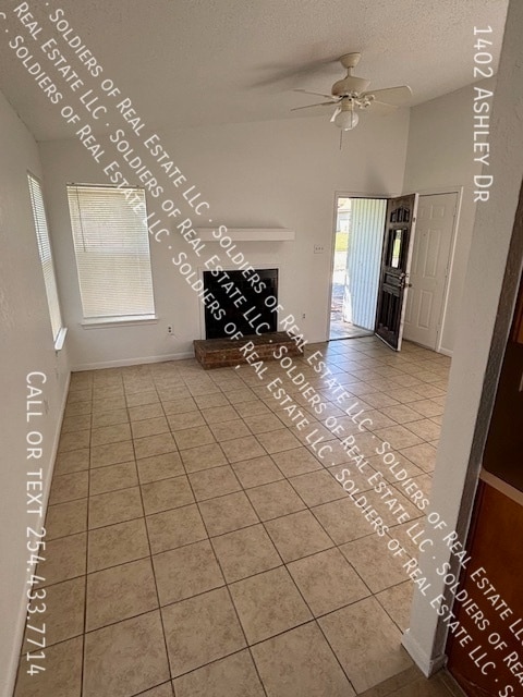Building Photo - 1402 Ashley Dr