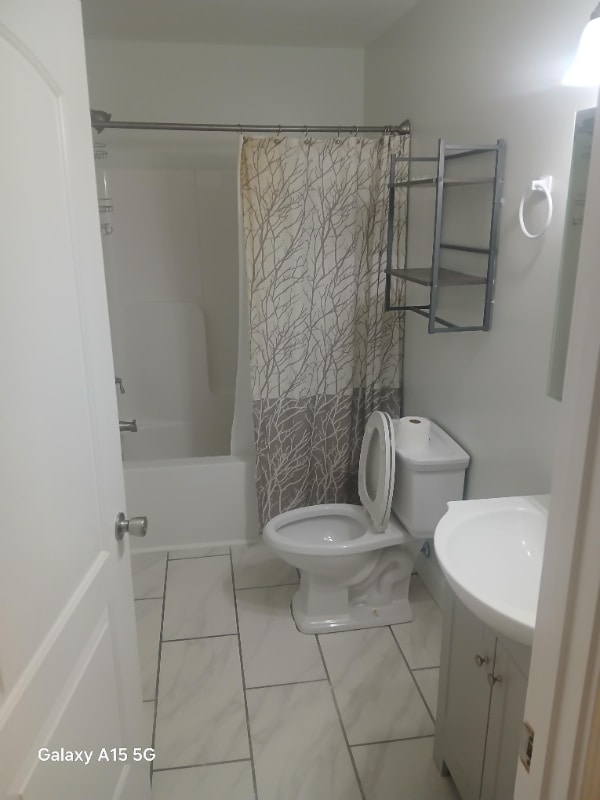 Foto del edificio - 230 Northwest Ave