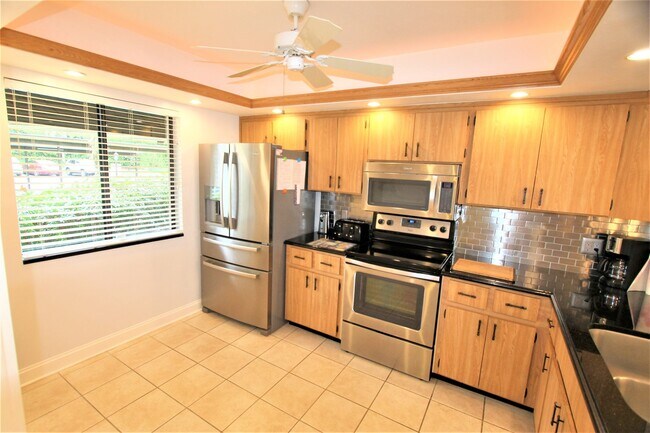 Foto del edificio - *** MISTY PINES @ PINEWOODS *** 2/2 CONDO ...