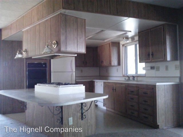 Building Photo - 18258 Majestic View Dr