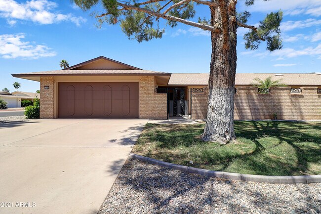 Foto del edificio - 12646 W Parkwood Dr