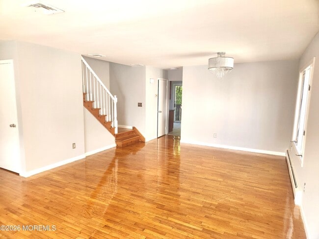 Building Photo - 2477 7th St