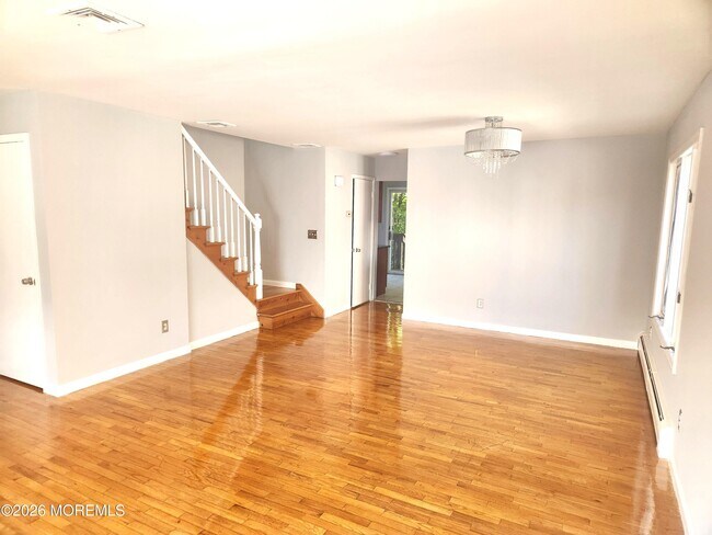 Foto del edificio - 2477 7th St