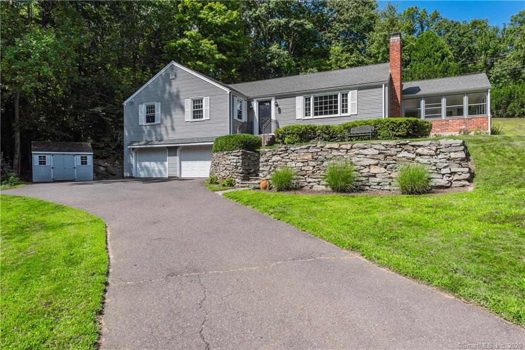 Primary Photo - 193 Cider Mill Rd