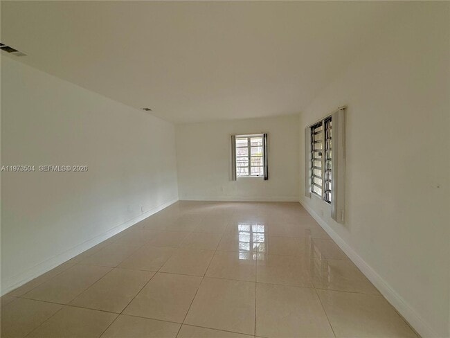 Foto del edificio - 435 NW 44th Ave