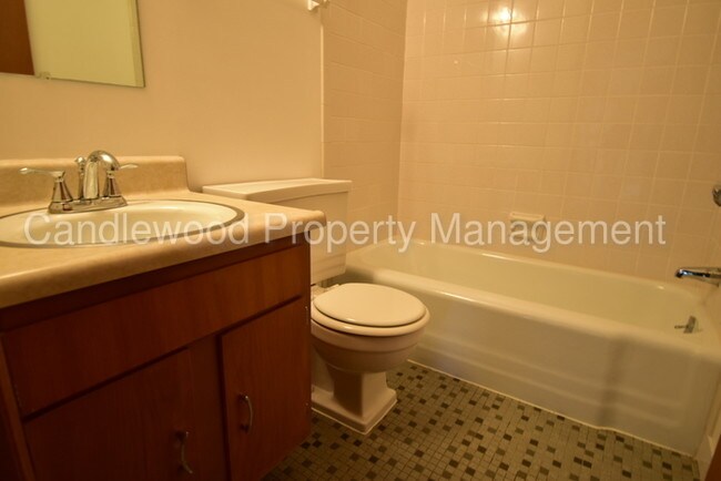 Foto del edificio - 521 2nd St S