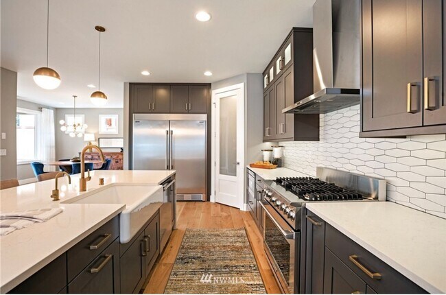 Foto del edificio - Gorgeous 4 Bedroom Gig Harbor Home in Gated Community
