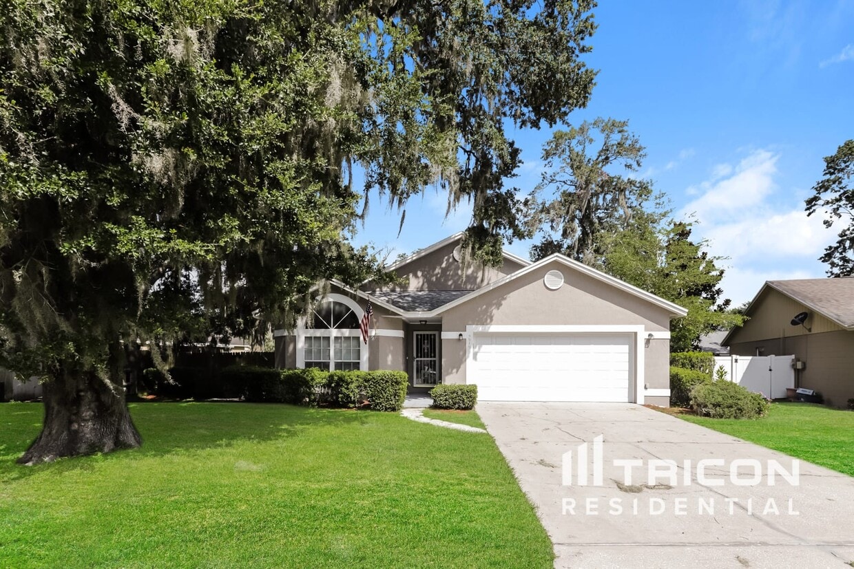 3910 Creek Woods Drive Plant City FL House Rental in Plant City, FL