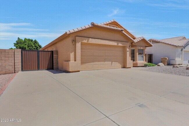 Foto del edificio - 4428 W Golden Ln