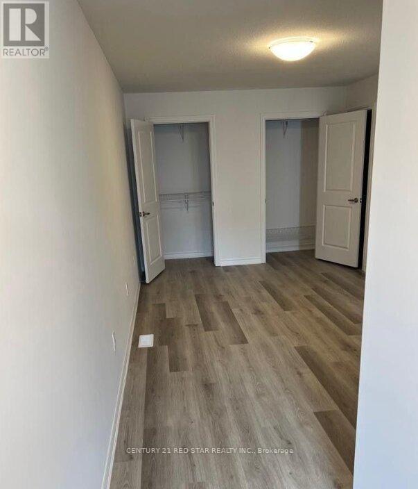 Building Photo - 461 Blackburn Dr