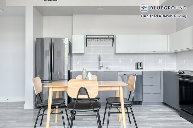 Foto del edificio - 700 N Spaulding Ave