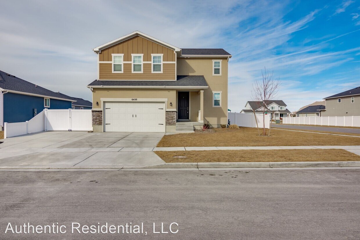 Primary Photo - 4 br, 2.5 bath House - 6450 Black Ridge Dr