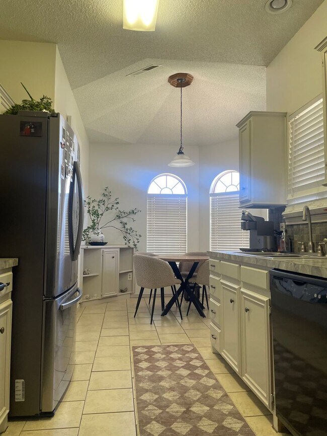 Foto del edificio - Nice Family Home