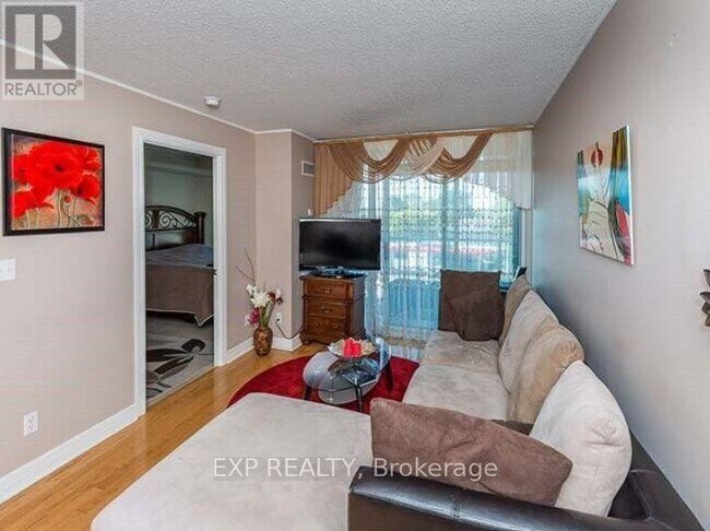 Building Photo - 18 Harrison Garden Blvd