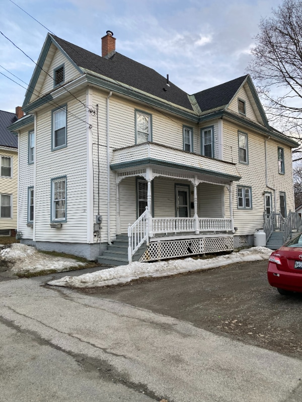21 Brimmer St, Brewer, ME 04412 House Rental in Brewer, ME