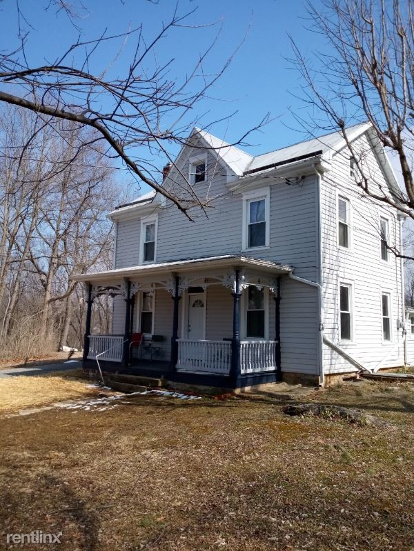 Primary Photo - 3 br, 1 bath House - 28 Antietam Dr