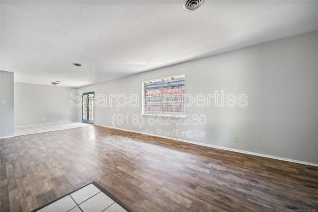 Foto del edificio - 5520 E 47th Pl