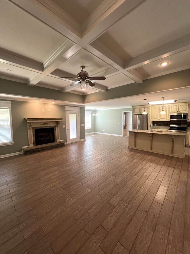 Building Photo - Legacy Farms!