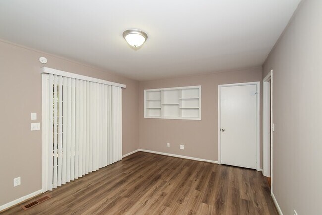 Building Photo - Spacious 3 Bedroom Beauty in Birmingham, AL