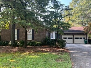 Building Photo - 155 Gatewood Dr