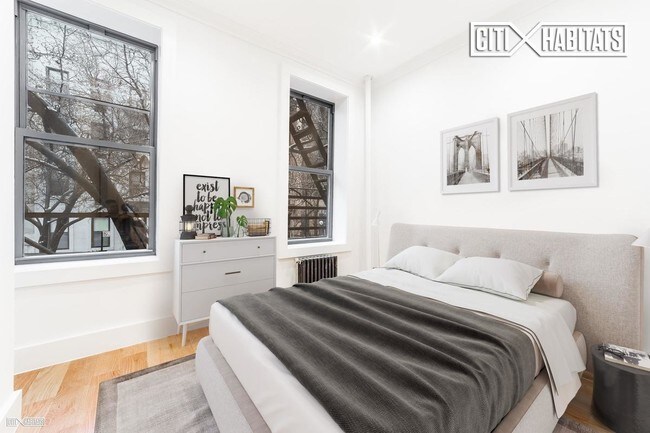 Foto del edificio - 409 E 84th St