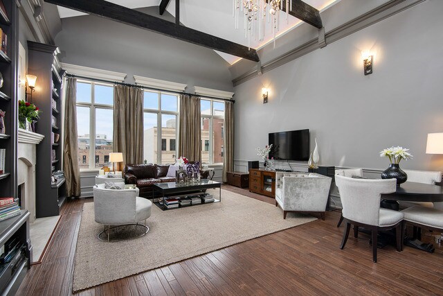 Foto del edificio - 2237 N Clybourn Ave