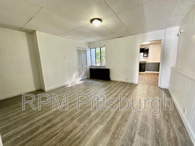 Building Photo - 2330 Eccles St