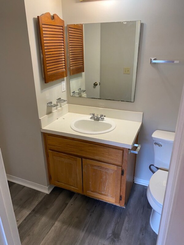 Foto del edificio - 4516 Melissa Ct W