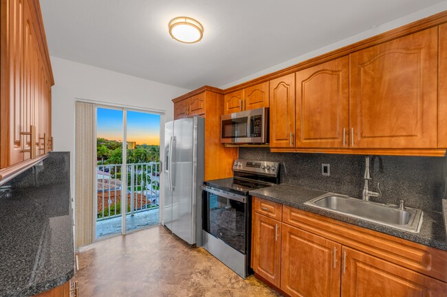 Foto del edificio - 2575 SW 27th Ave
