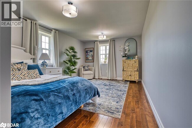 Photo du bâtiment - 305234 S Line