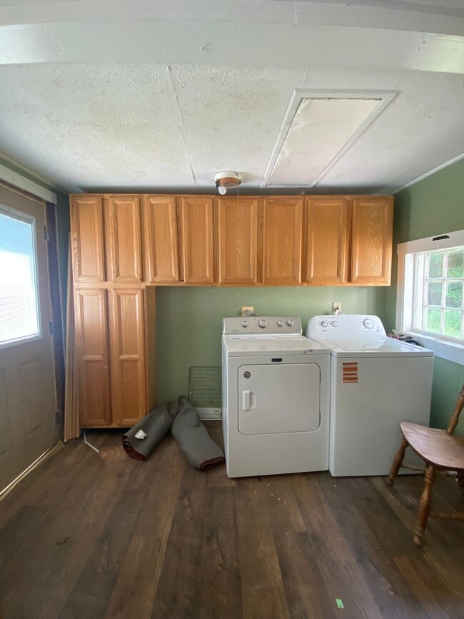Building Photo - 29 Kents Hill Rd