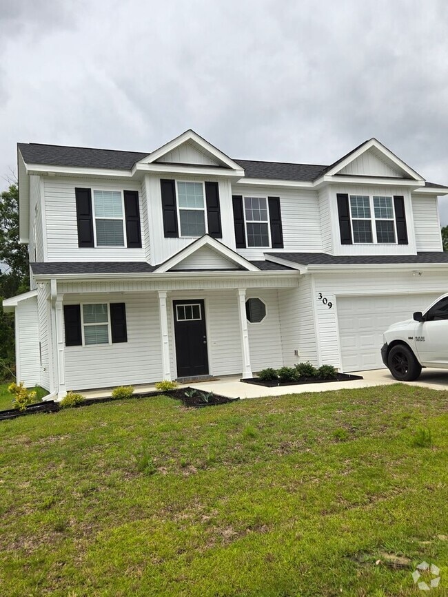 Building Photo - 309 Samuel Run Dr