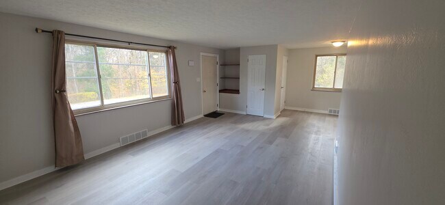 Foto del edificio - 5 McMichael Rd