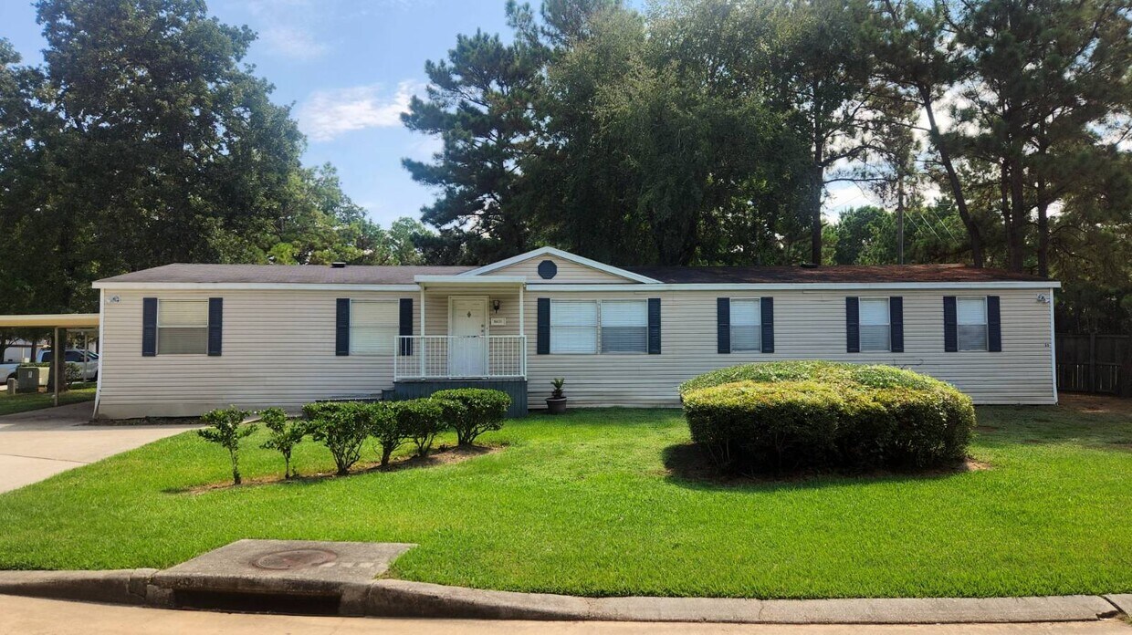 Foto principal - 18655 Limber Pines Dr