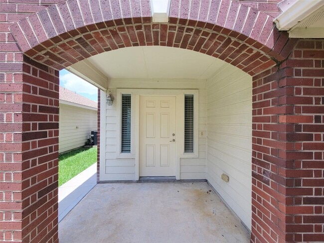 Foto del edificio - 19022 Yellow Thrush Dr