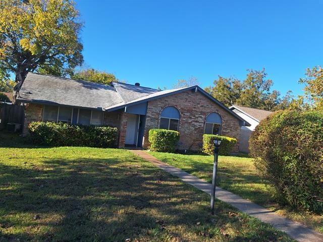 Foto principal - 3801 Lancelot Pl