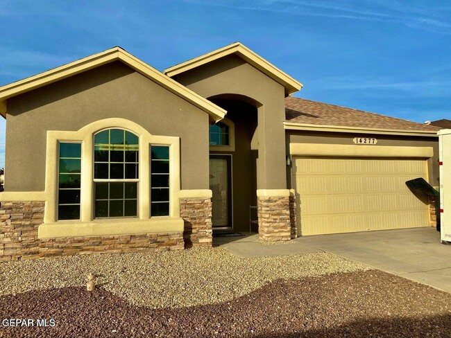 Building Photo - 14277 Desert Sky Dr