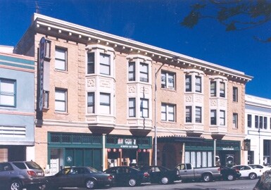 Building Photo - 213 E 2nd Ave