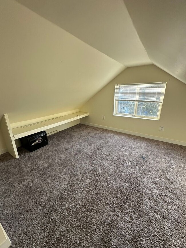 Foto del edificio - 3 Bed Room 1.5 Bath