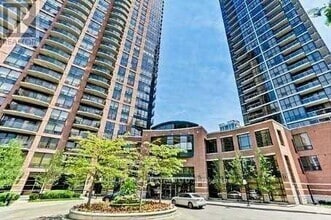 Building Photo - 33-2333 Sheppard Ave E