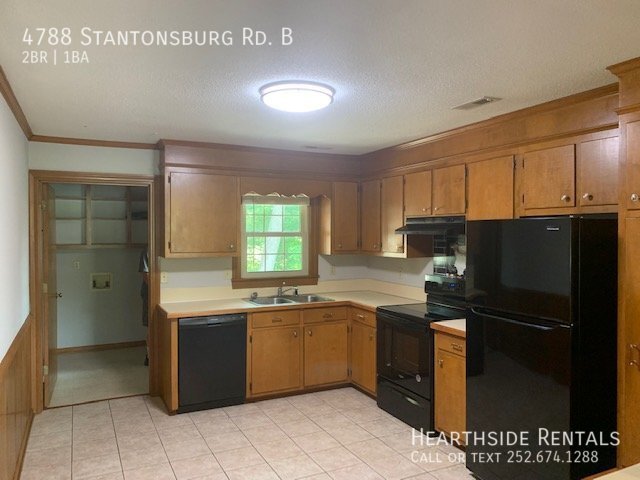 Building Photo - 2 Bed 1 Bath Duplex on Stantonsburg Rd.