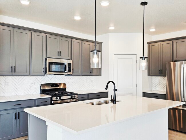 Foto del edificio - 21470 E 58th Ave