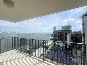 Building Photo - 1865 Brickell Ave