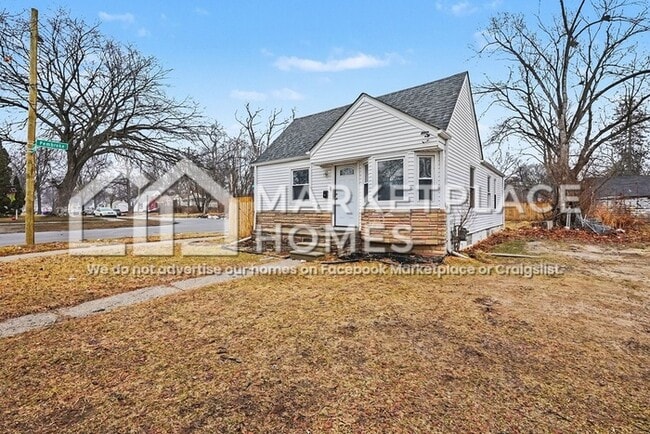Foto del edificio - 19818 Fenmore St